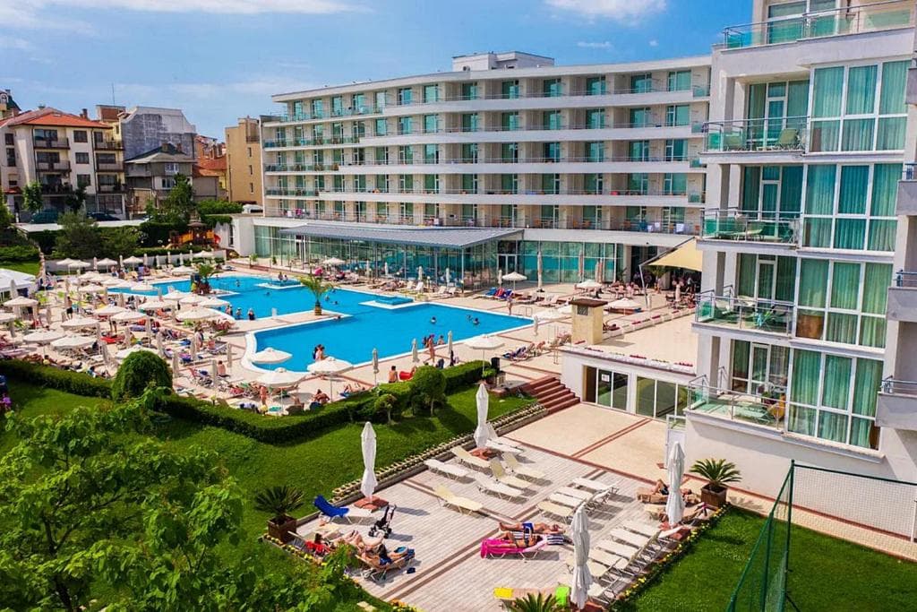Феста Панорама Хотел - 2